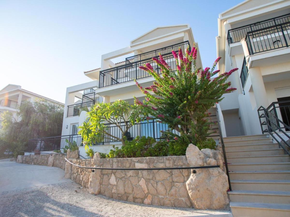 Hotel Wellclub - Wellness Family Experience - Seaview Paphos Exteriér fotografie
